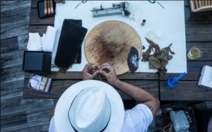 Onsite cigar rolling captivated guests and provided takeaways from this birthday celebration.