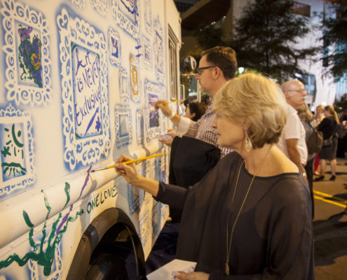 An interactive mobile art truck brought out the guests’ creative sides.